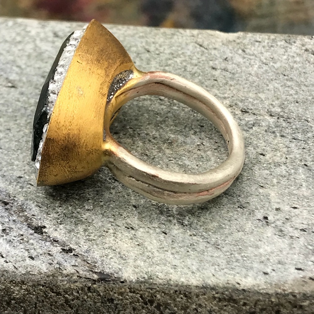 Matana Handmade Labradorite Statement Pavé Ring - Picture 3 of 5